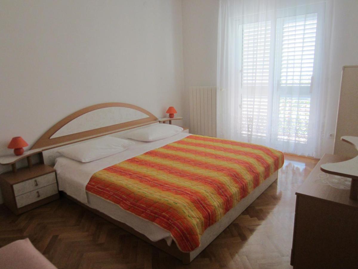 Ivic Apartments Vodice Croatia Exterior foto